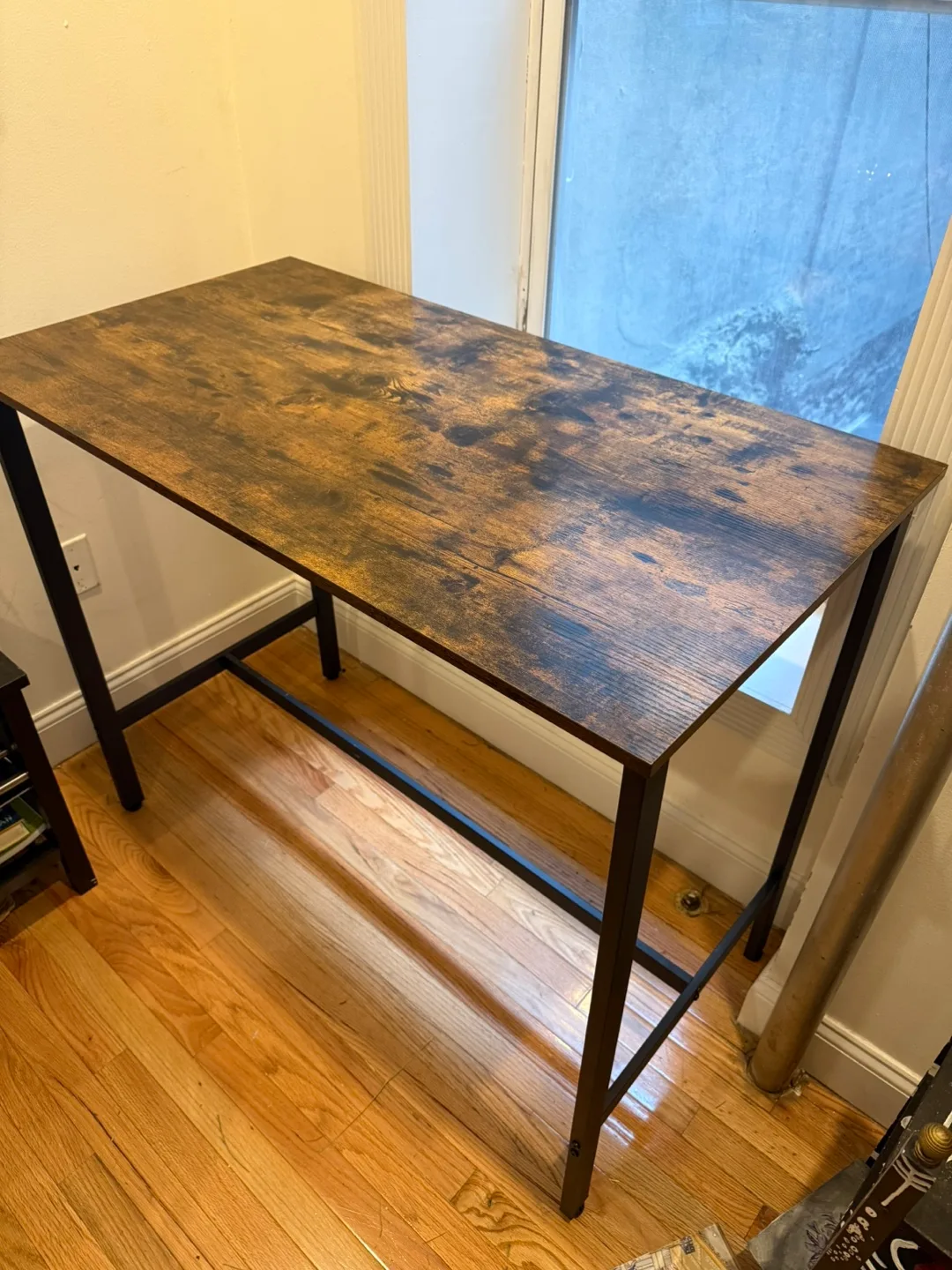 Table thumbnail