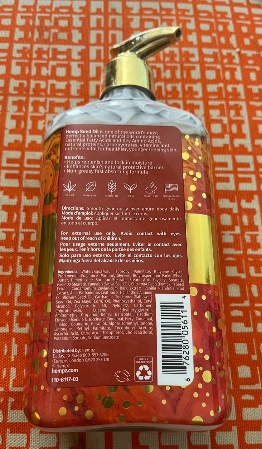 Hempz Pumpkin Spice & Vanilla Chai Lotion image indicator(2)