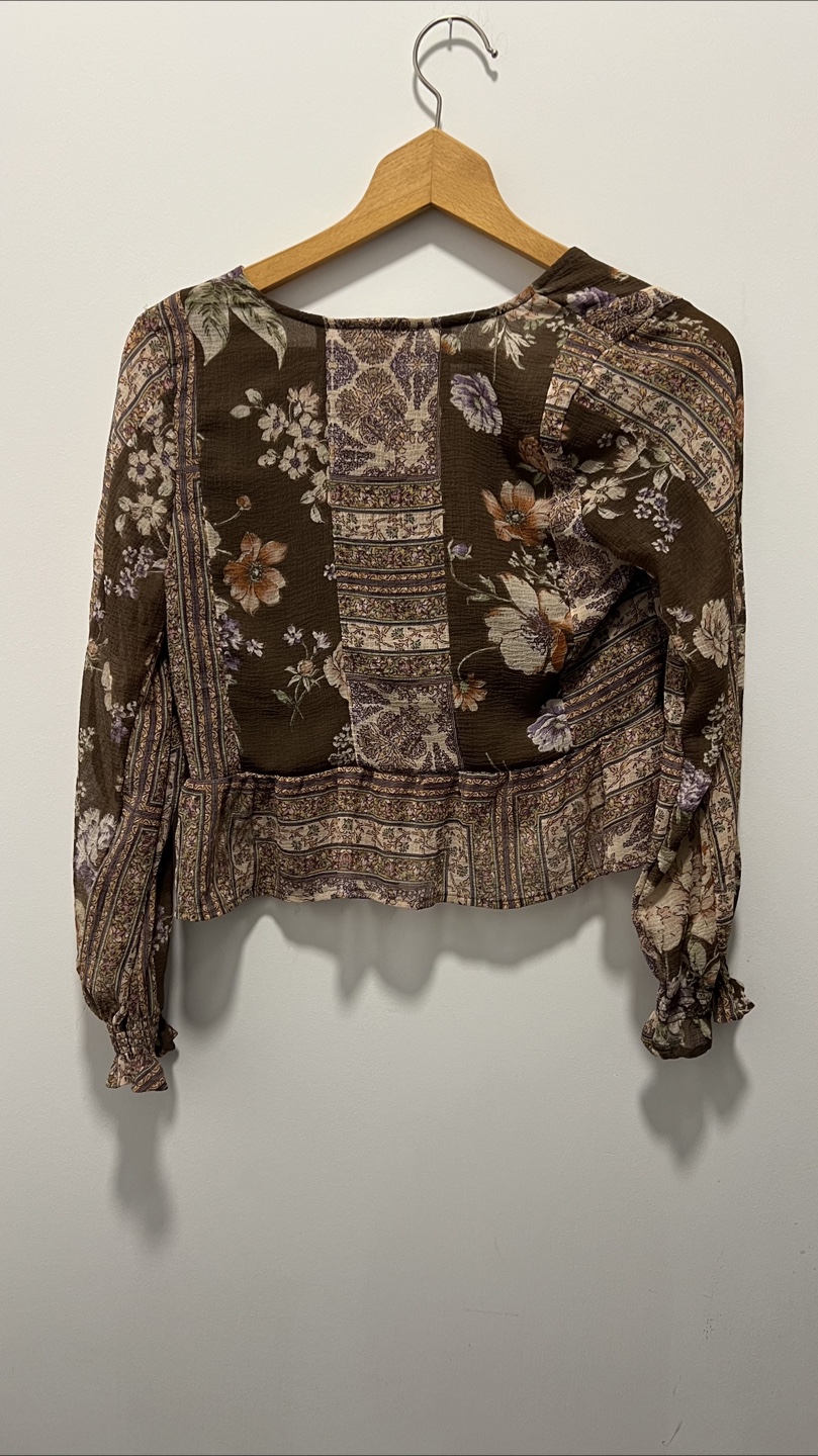 American Eagle Floral Blouse - Size XS - photo 2
