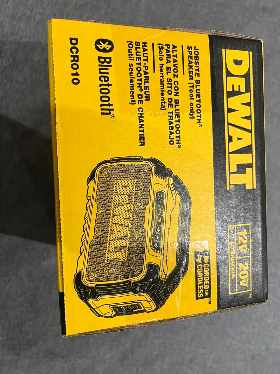 New DeWalt Jobsite Bluetooth Speaker DCR010 thumbnail