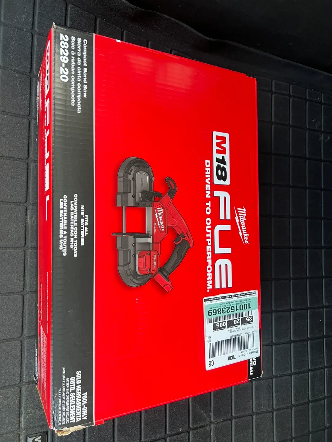 Milwaukee M18 FUEL Compact Band Saw 2829-20 thumbnail