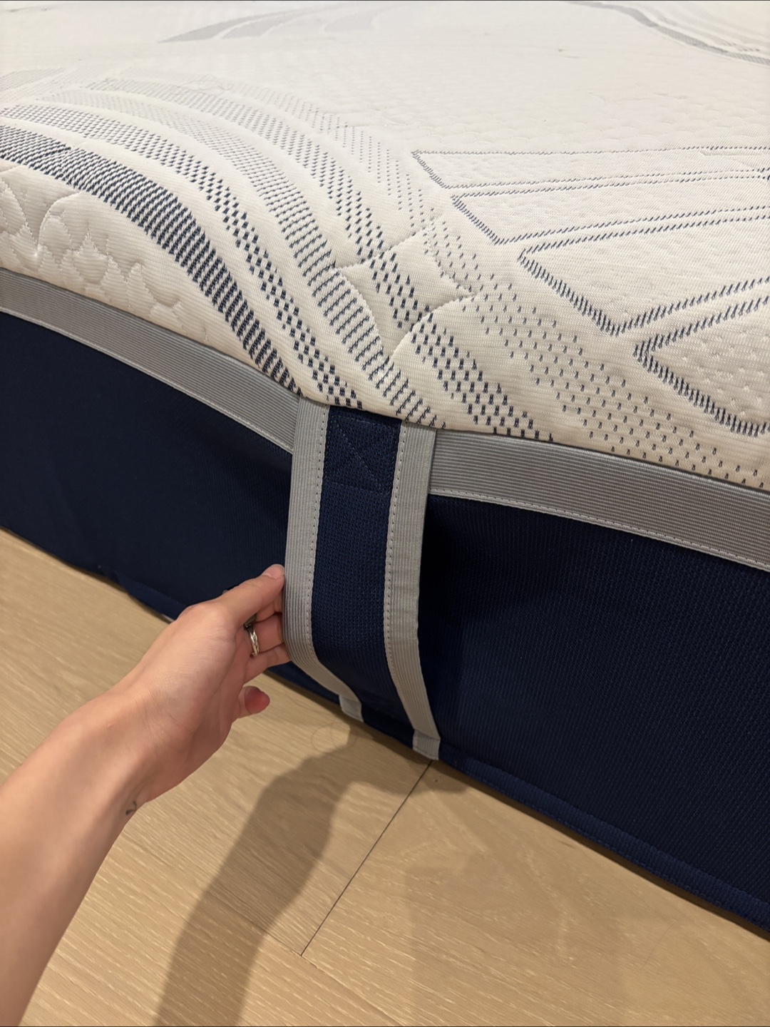FREE Novaform Memory Foam Mattress - Full/Double - photo 4
