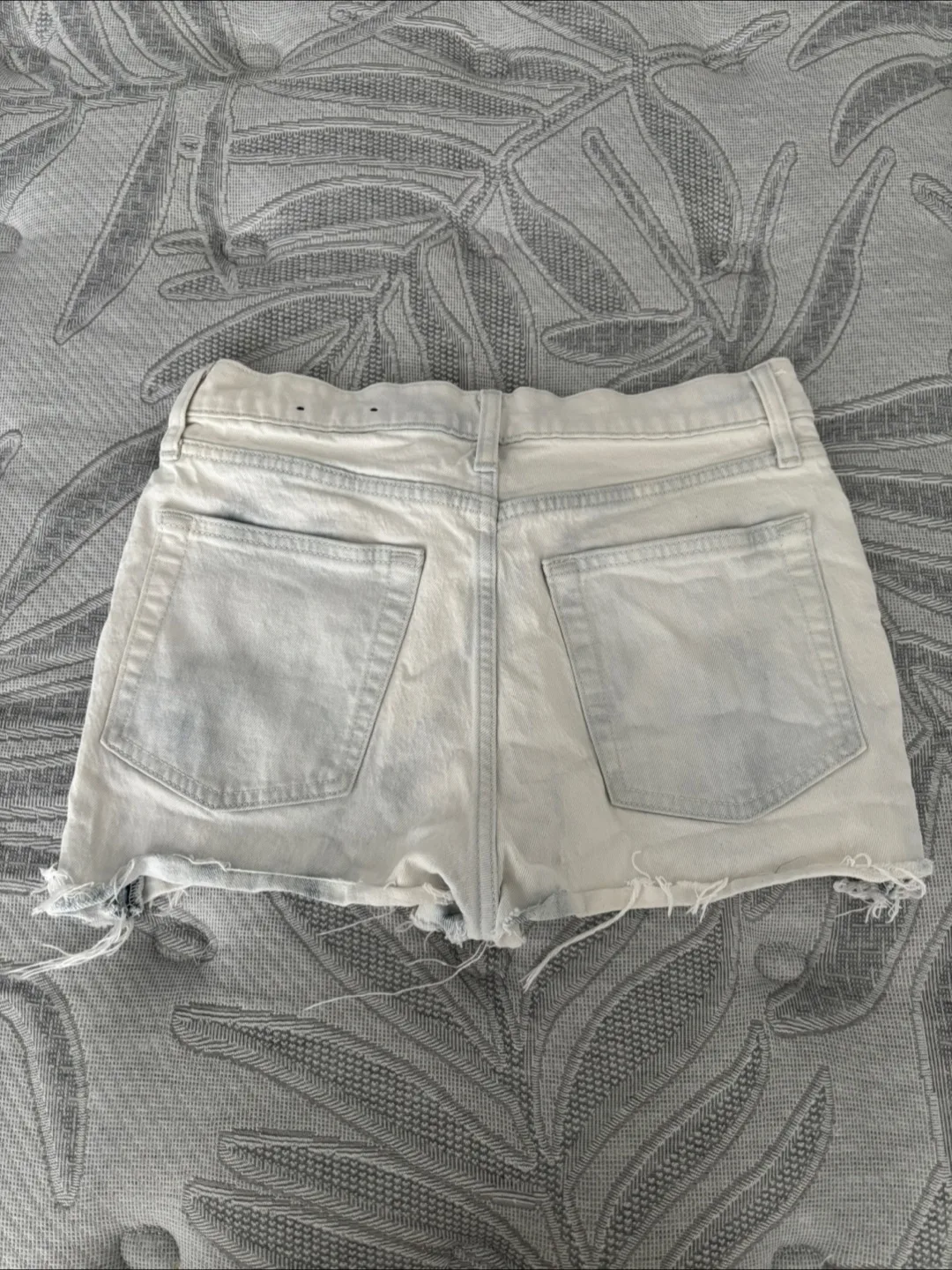 2 Shorts for summer image indicator(6)