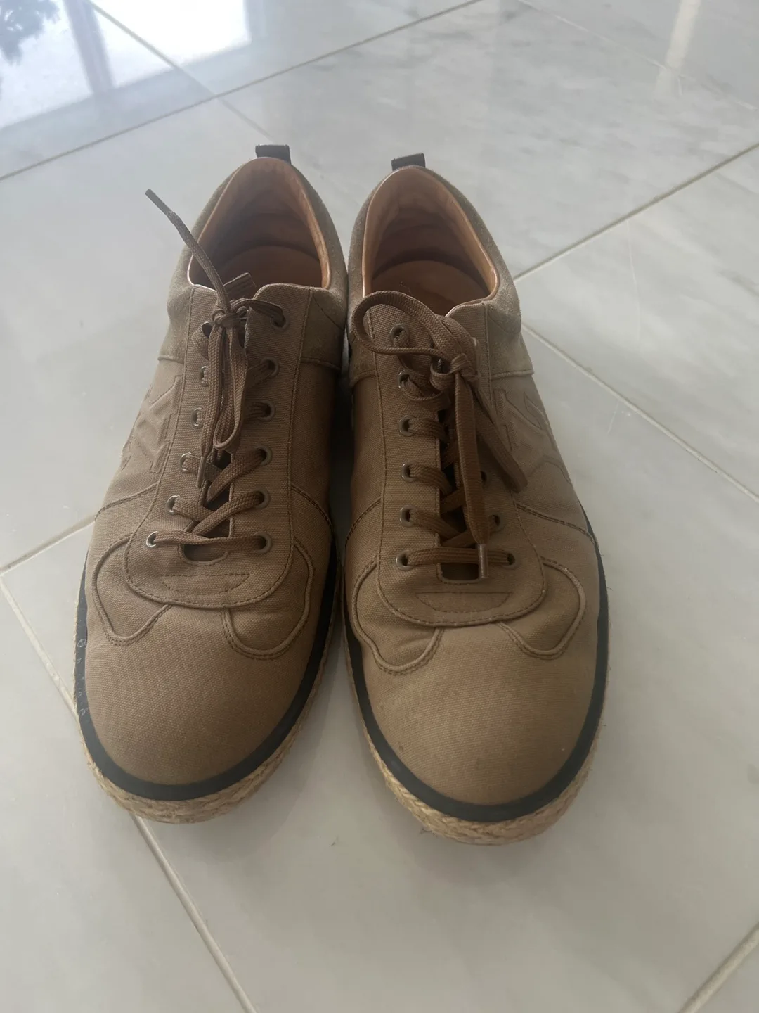 Louise Vuitton Men's Sneakers image indicator(2)