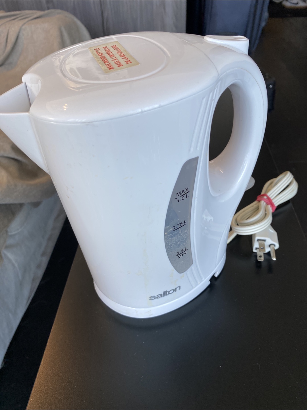 Salton Electric Kettle