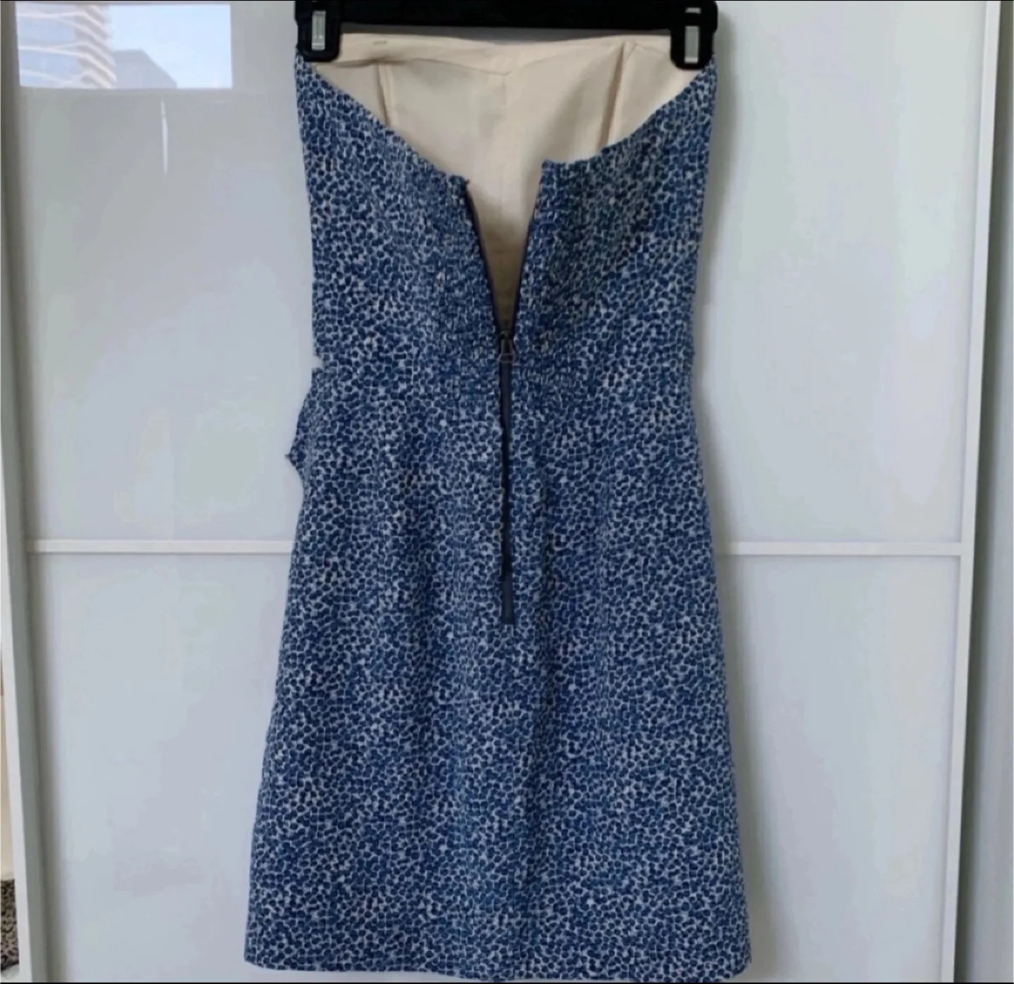 Selling brand new Club Monaco strapless dress in size 0 image indicator(2)