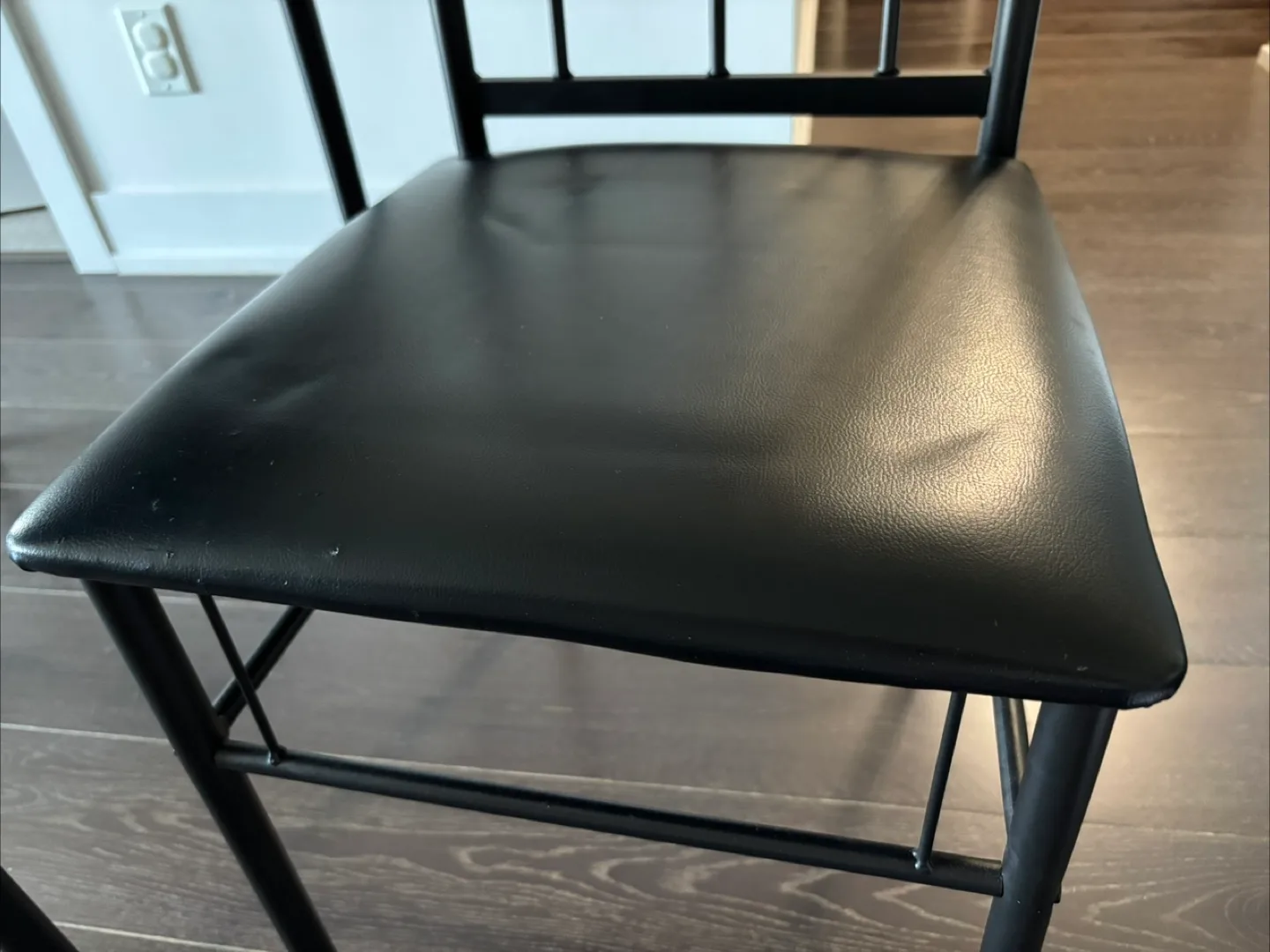 Dining Table Set with 2 Chairs image indicator(5)