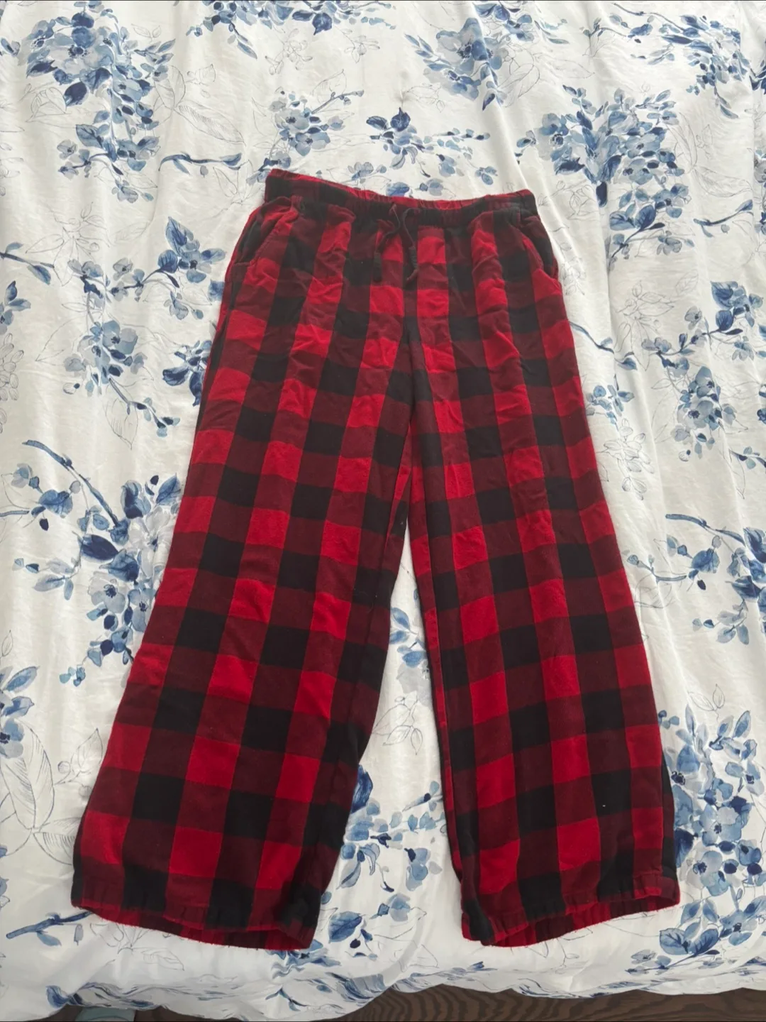 Trendy Checkered Pajama pants image indicator(4)