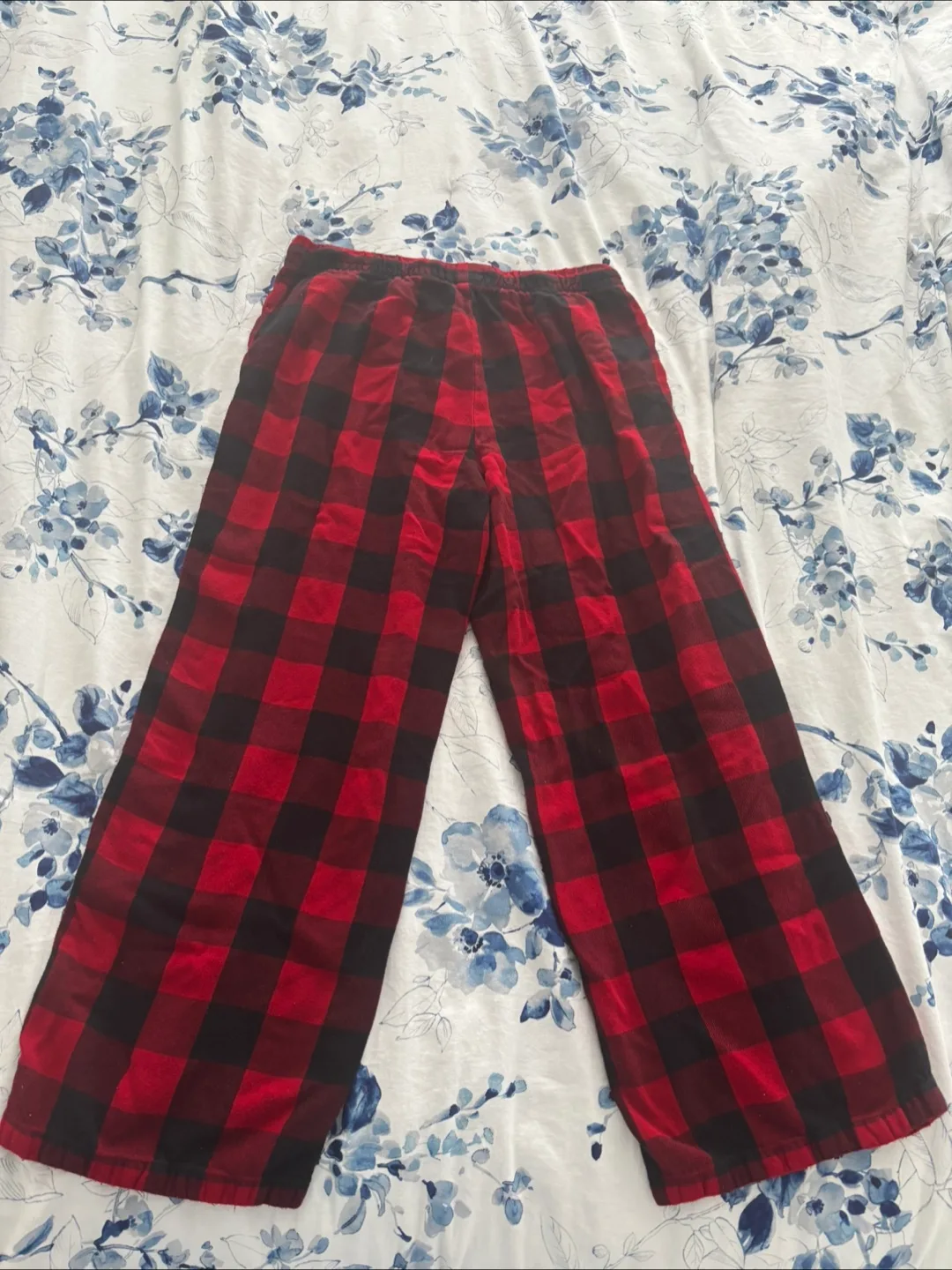 Trendy Checkered Pajama pants image indicator(3)