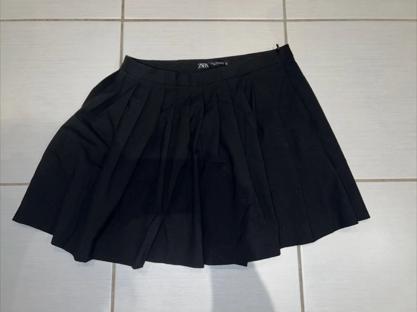 Zara Black Pleated Skirt - Size M thumbnail