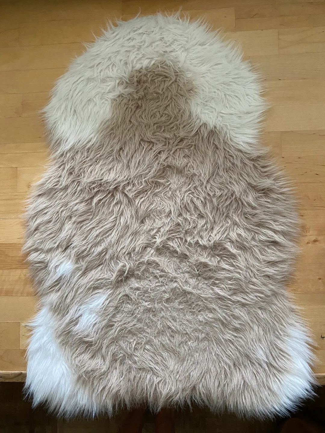 Faux Sheepskin Rug - Beige & White thumbnail