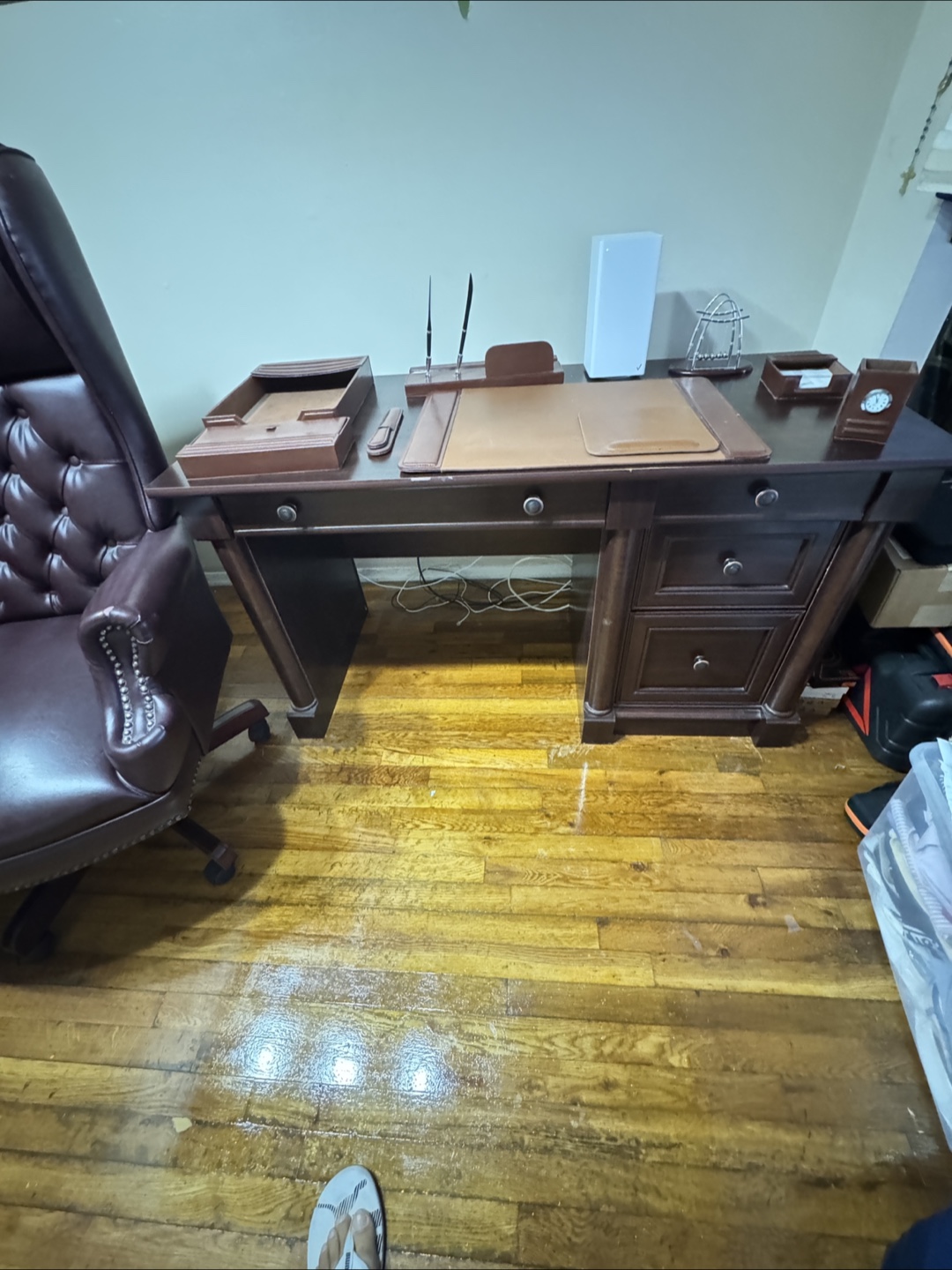 Executive Desk and Chair Set - Burgundy Leather - photo 2