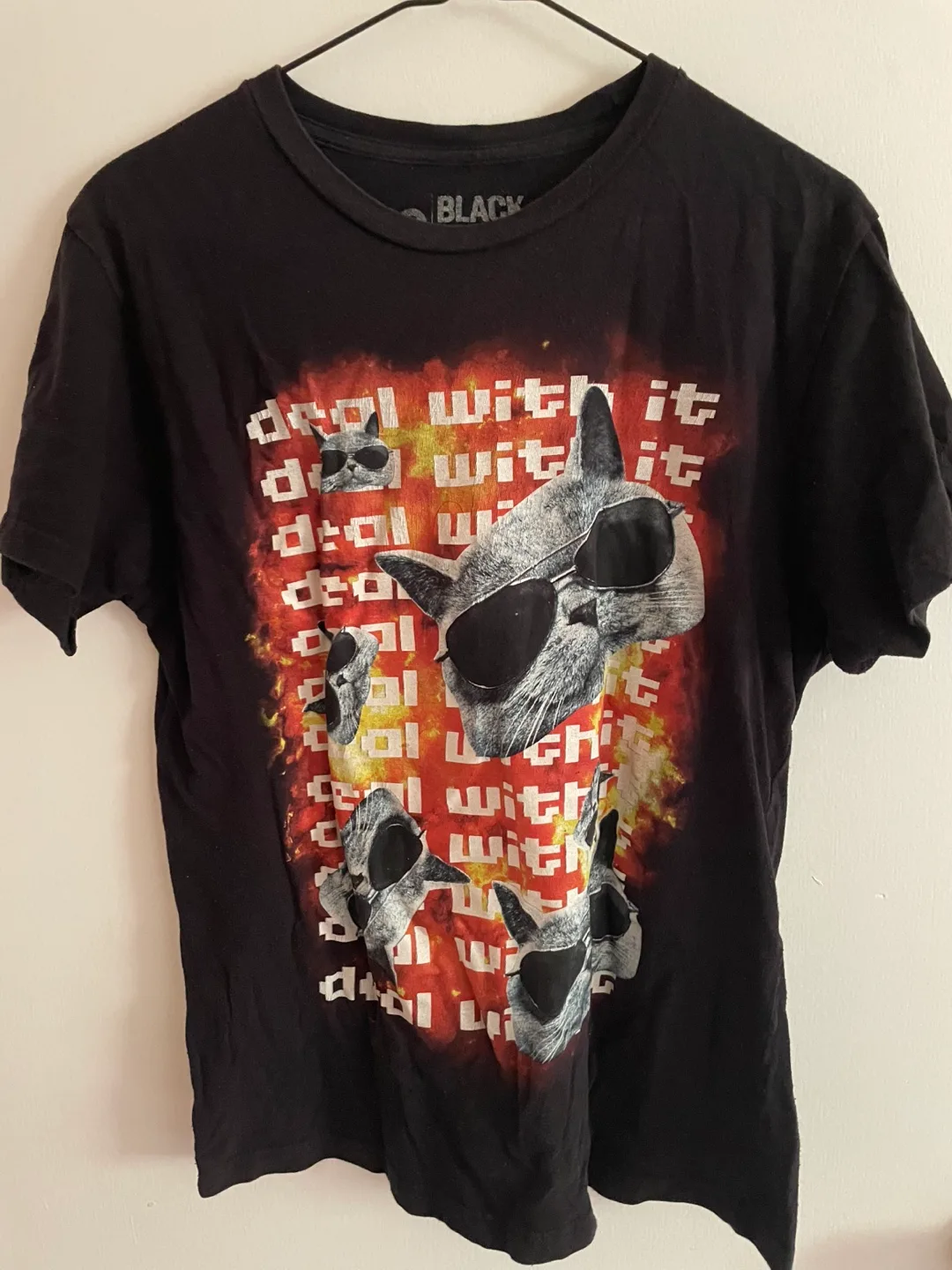 Assorted Graphic T-Shirts - Sizes Male S thumbnail