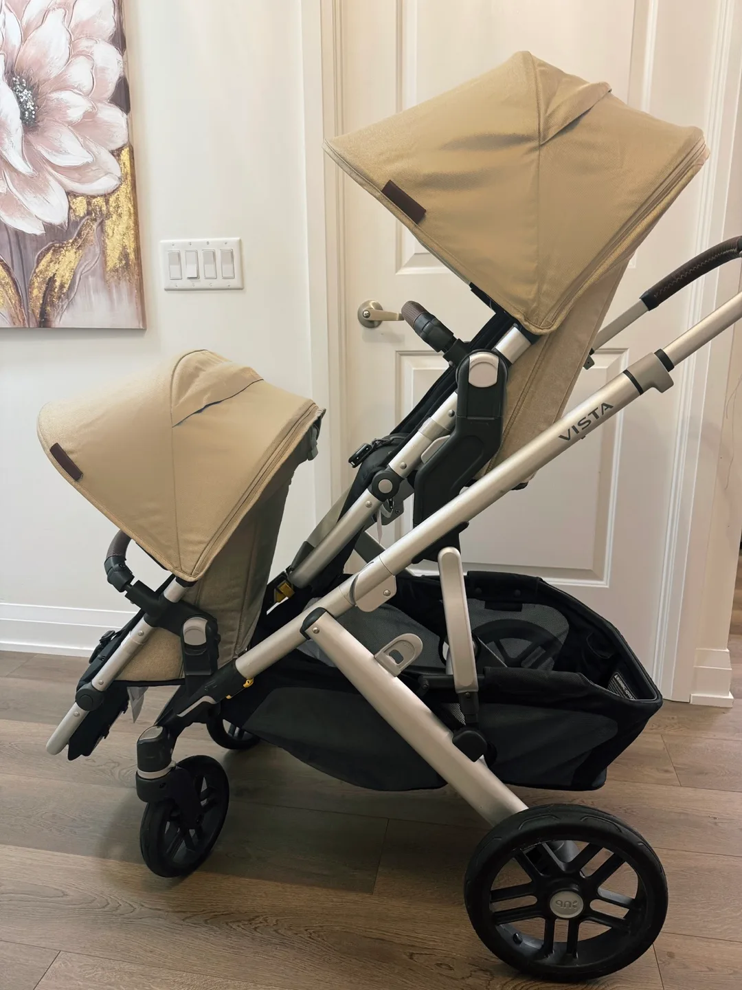 UPPAbaby Vista V2 Stroller & Mesa V2 Car Seat image indicator(9)