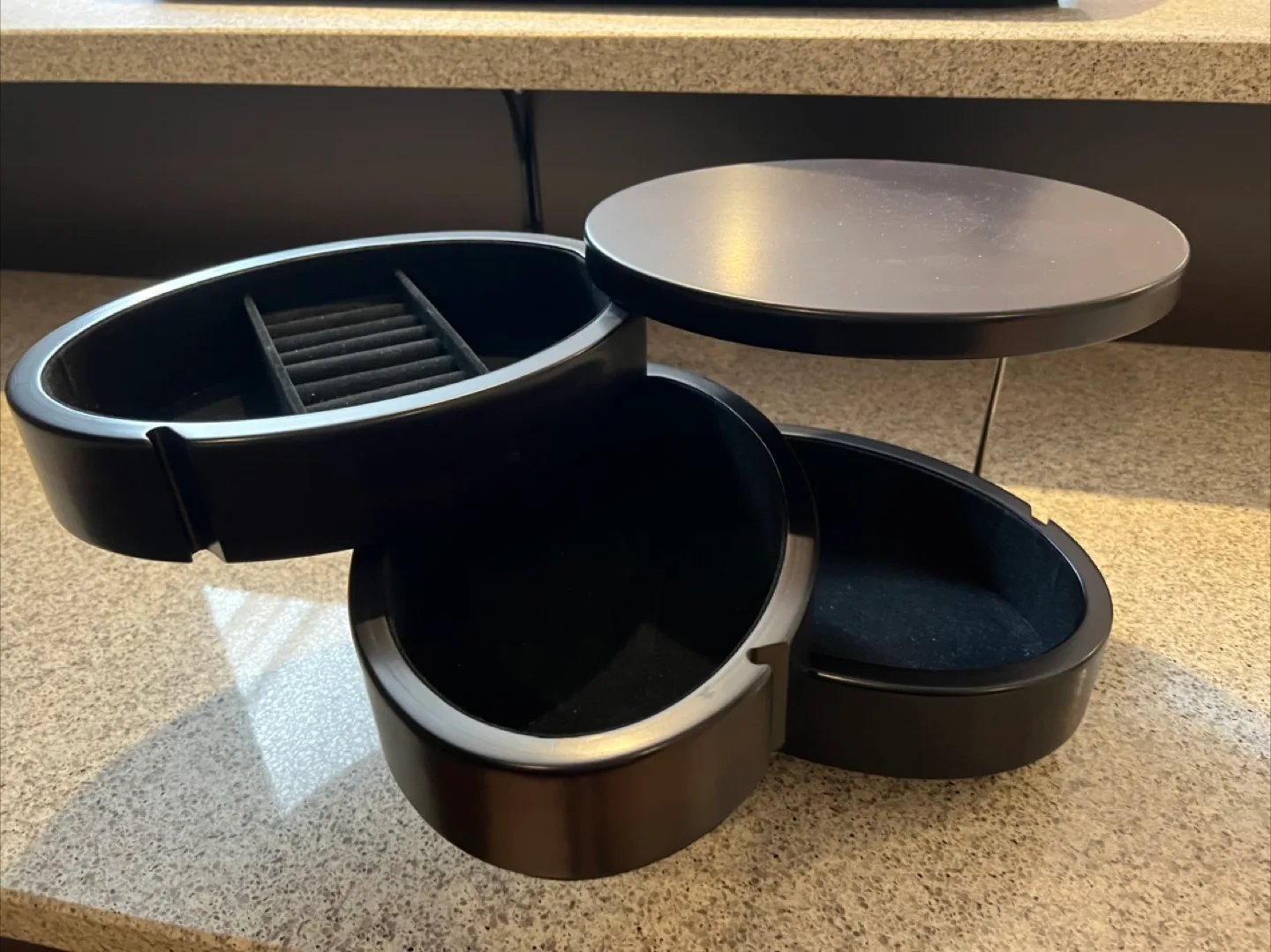 Rotating Jewelry Box - Black image indicator(2)