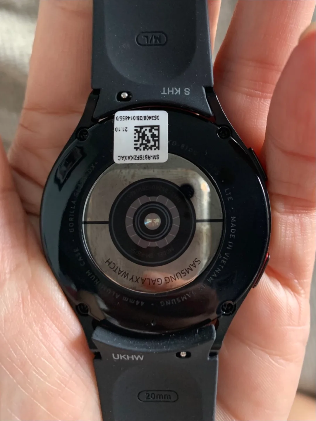 Samsung Galaxy Watch 4 - 44mm - Black image indicator(3)