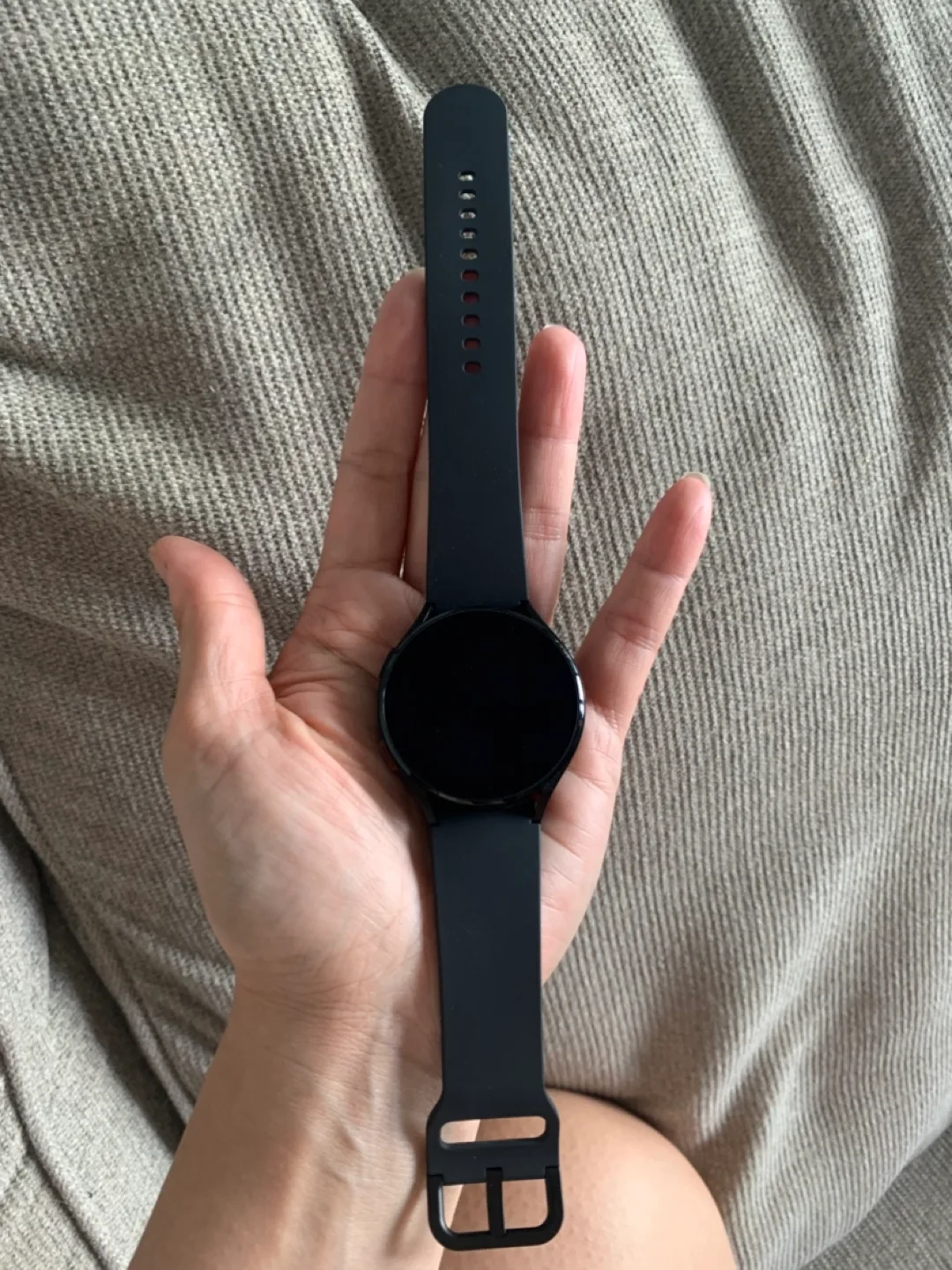 Samsung Galaxy Watch 4 - 44mm - Black image indicator(5)