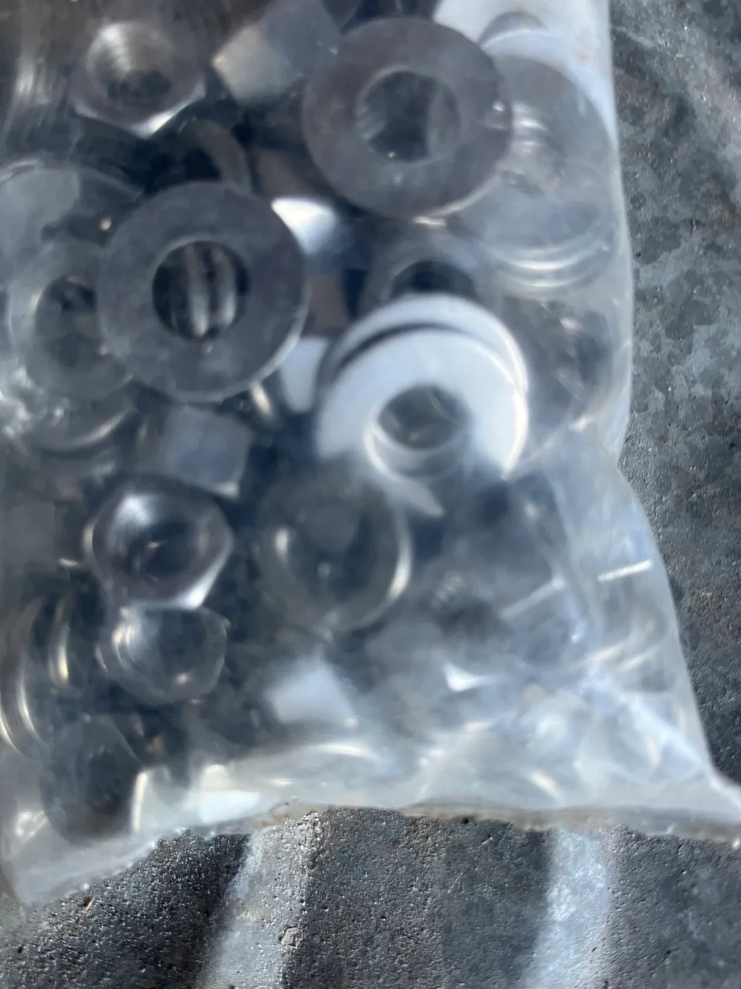 Bag of Washers and Nuts image indicator(3)