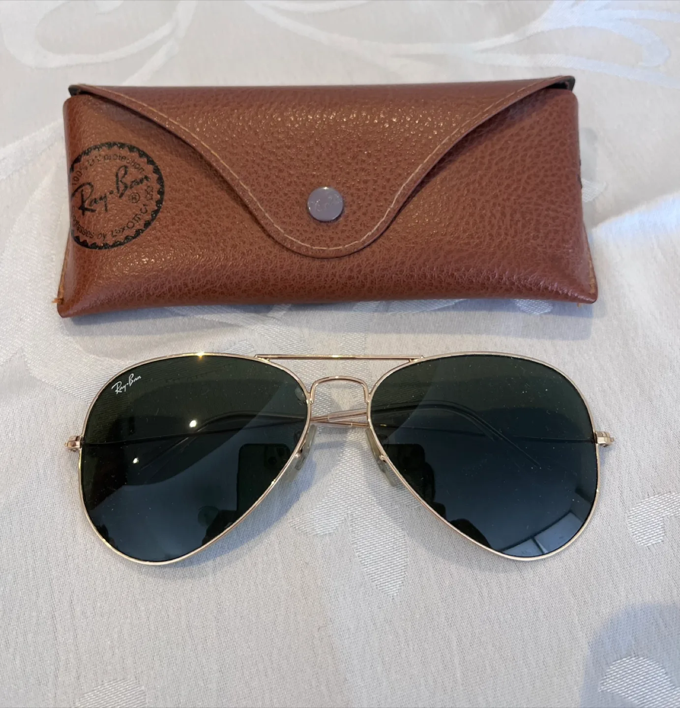 Ray-Ban Aviator Sunglasses with Case thumbnail