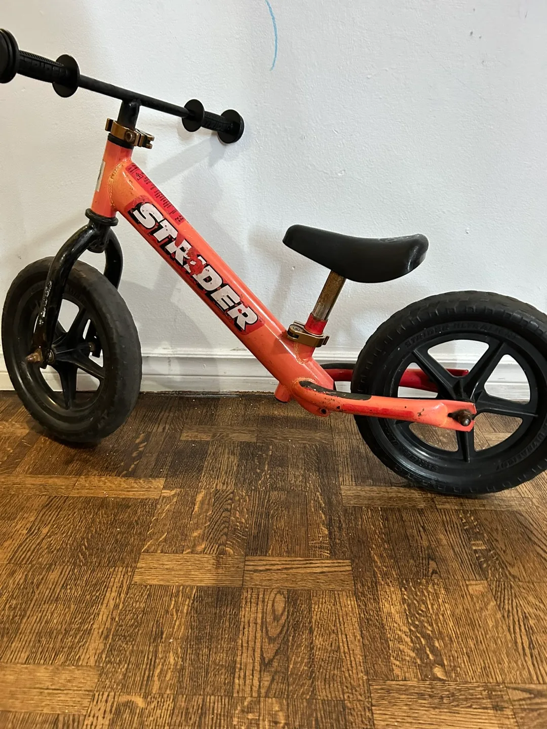 Strider Balance Bike - Kids' First Bike thumbnail