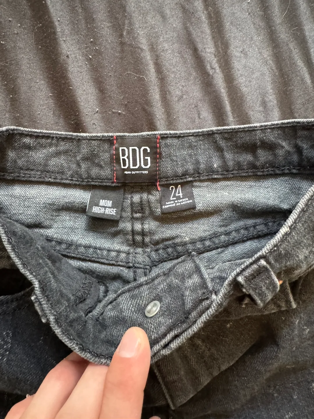 Women’s Jean Shorts image indicator(5)