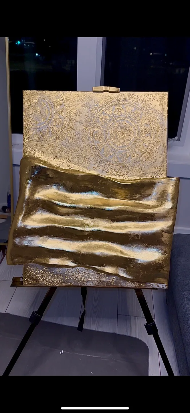 “Golden currents- A 3D Textured radiance” thumbnail