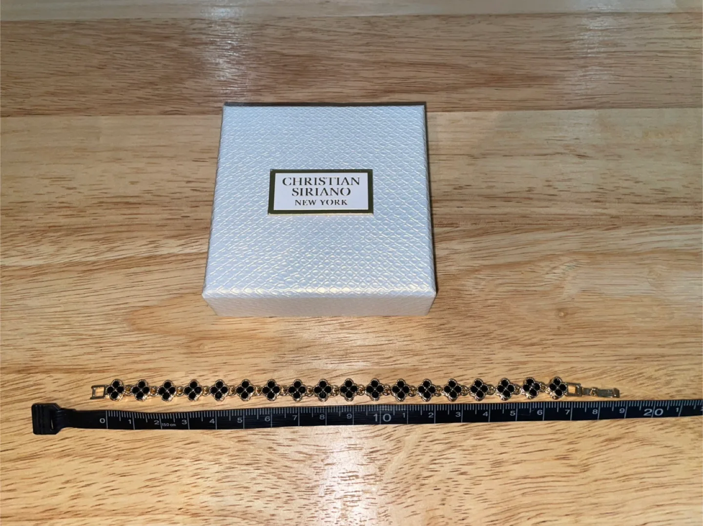 Christian Siriano Clover Bracelet image indicator(2)