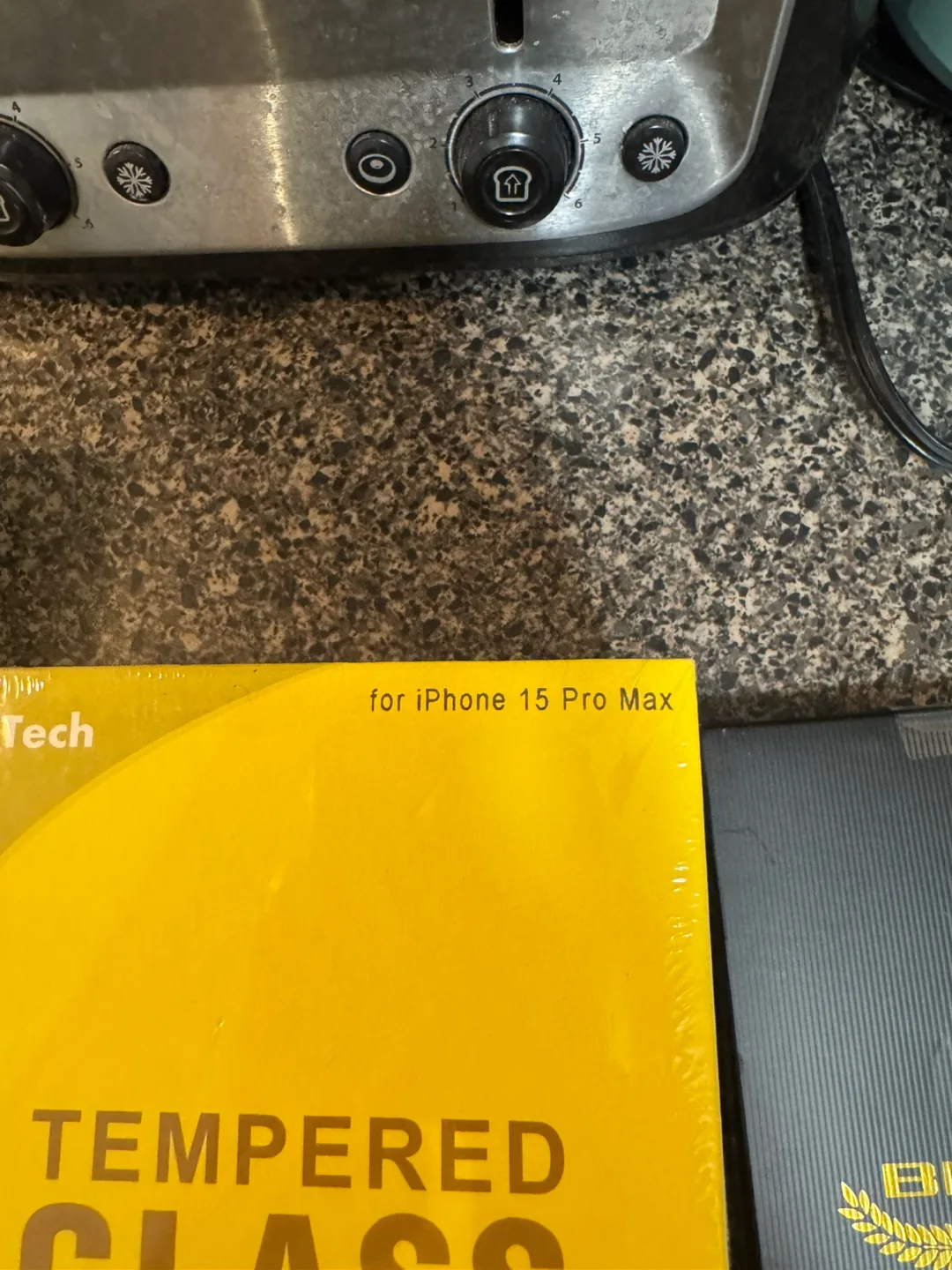 Tempered Glass Screen Protector for iPhone 15 Pro Max image indicator(2)
