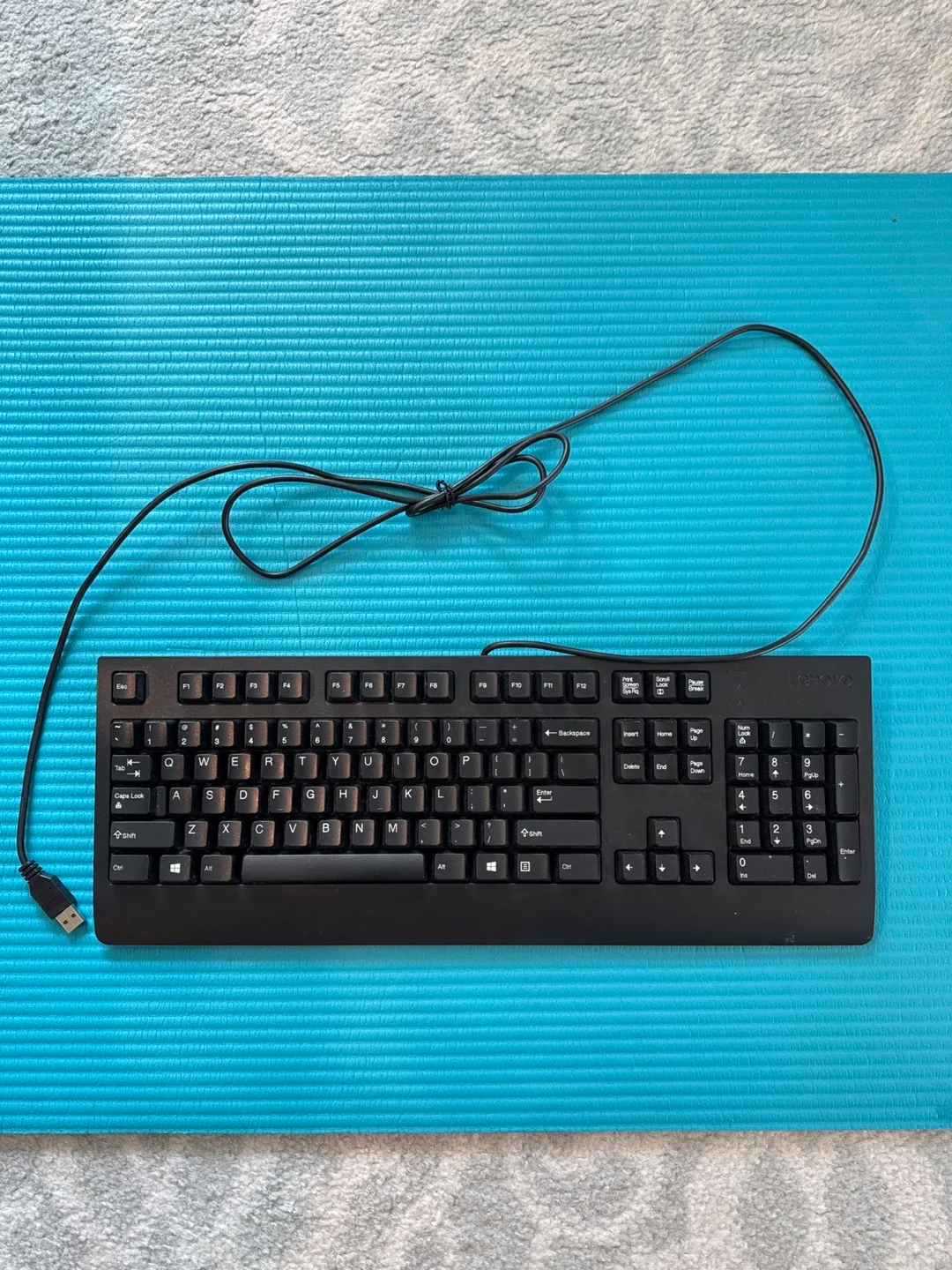 MOVING SALE: Lenovo Keyboard - Black