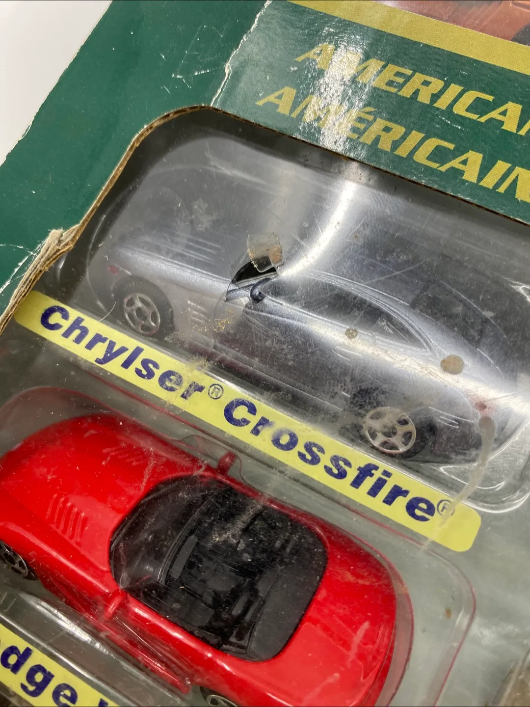 Motormax Car Dealership Collector Edition Car Set Green Box image indicator(4)