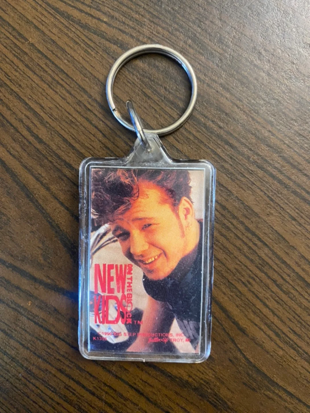 New Kids On The Block Keychain - Donnie Wahlberg thumbnail