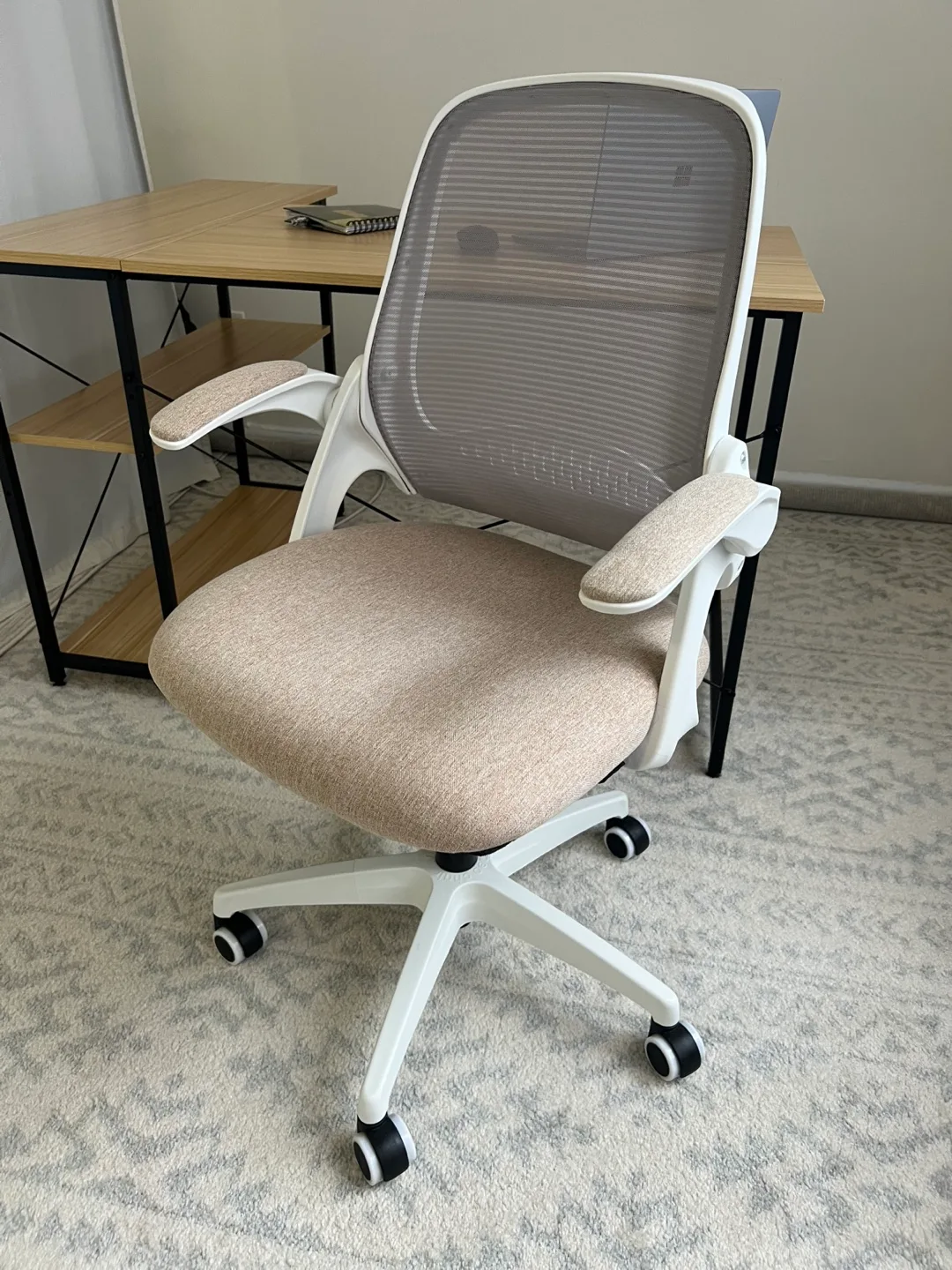 Desk Chair thumbnail