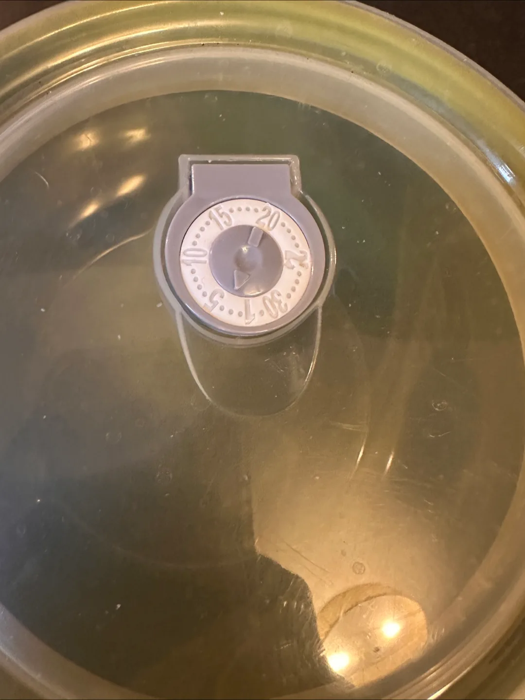 Souper Bowl Ceramic Food Storage with Lid image indicator(4)