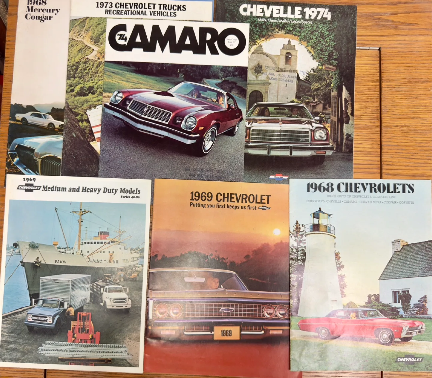 Vintage Chevrolet Brochures thumbnail