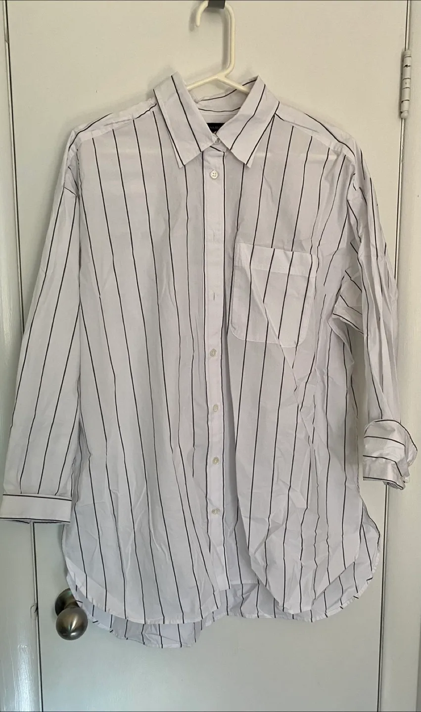 Ladies blouse/dress shirt bundle image indicator(6)