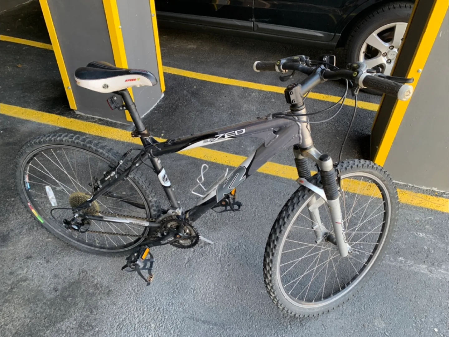 Schwinn Hybrid Bike - Great Condition! thumbnail