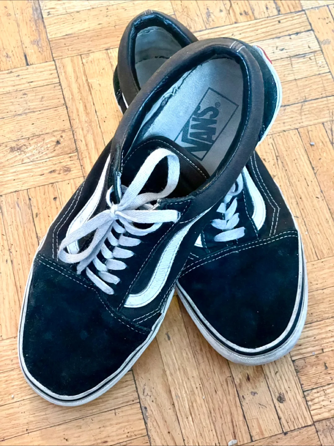 NICE! Black Suede Vans Shoes (Old School) thumbnail