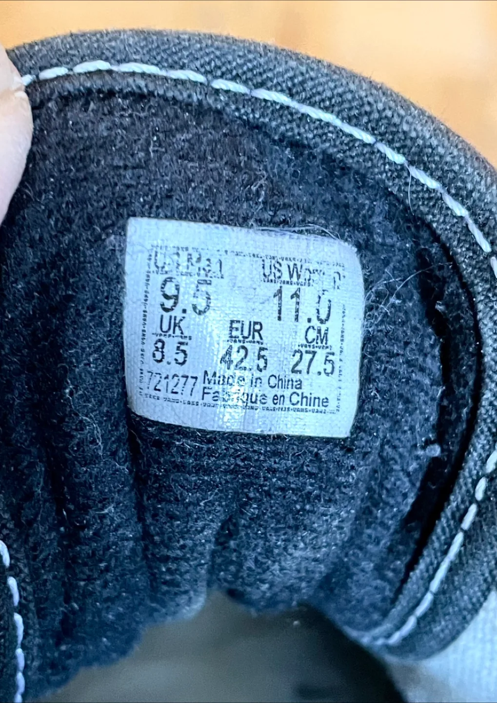 NICE! Black Suede Vans Shoes (Old School) image indicator(5)