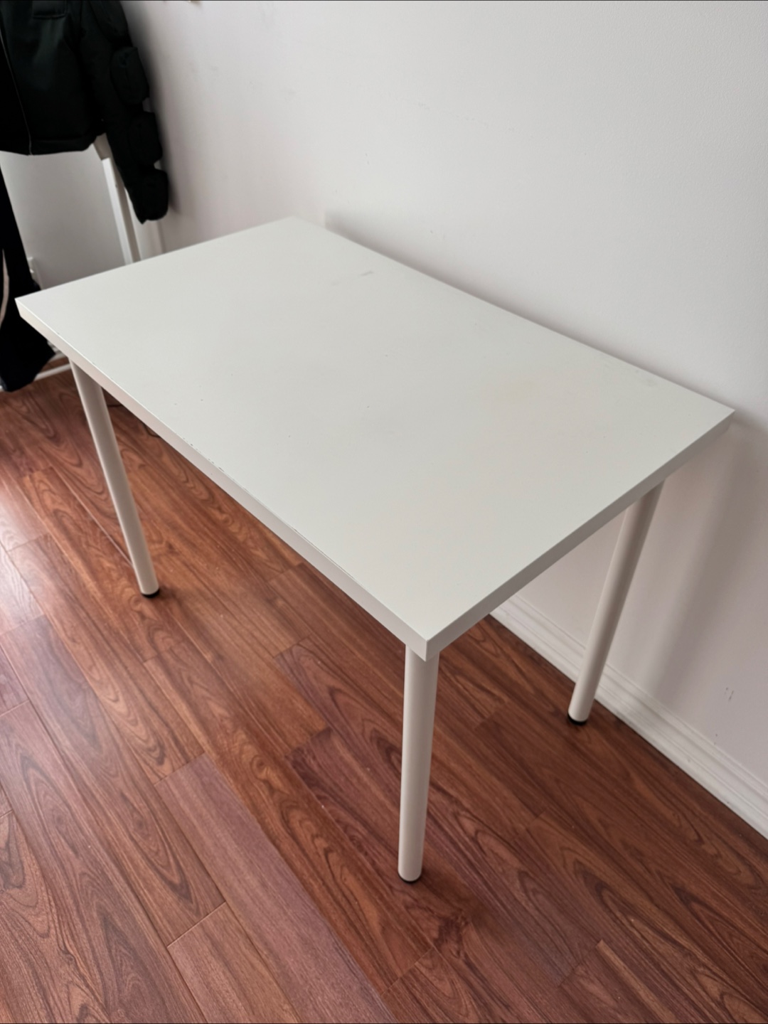 IKEA White Desk - photo 2