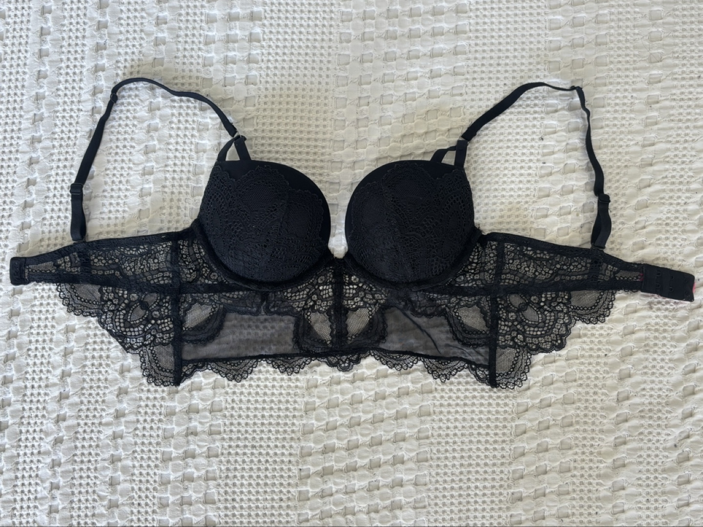 La Senza Beyond Sexy Classic Plunge Bra - 34B