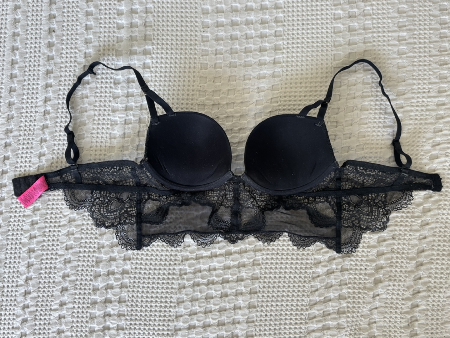 La Senza Beyond Sexy Classic Plunge Bra - 34B - photo 2