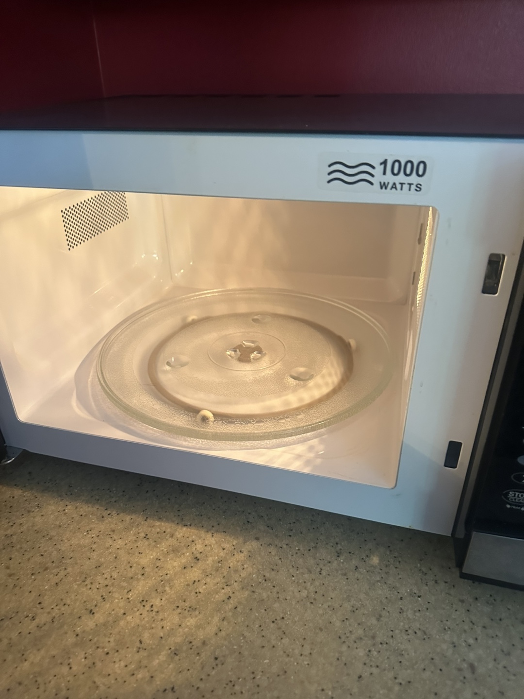 Hamilton Beach Microwave Oven - photo 4
