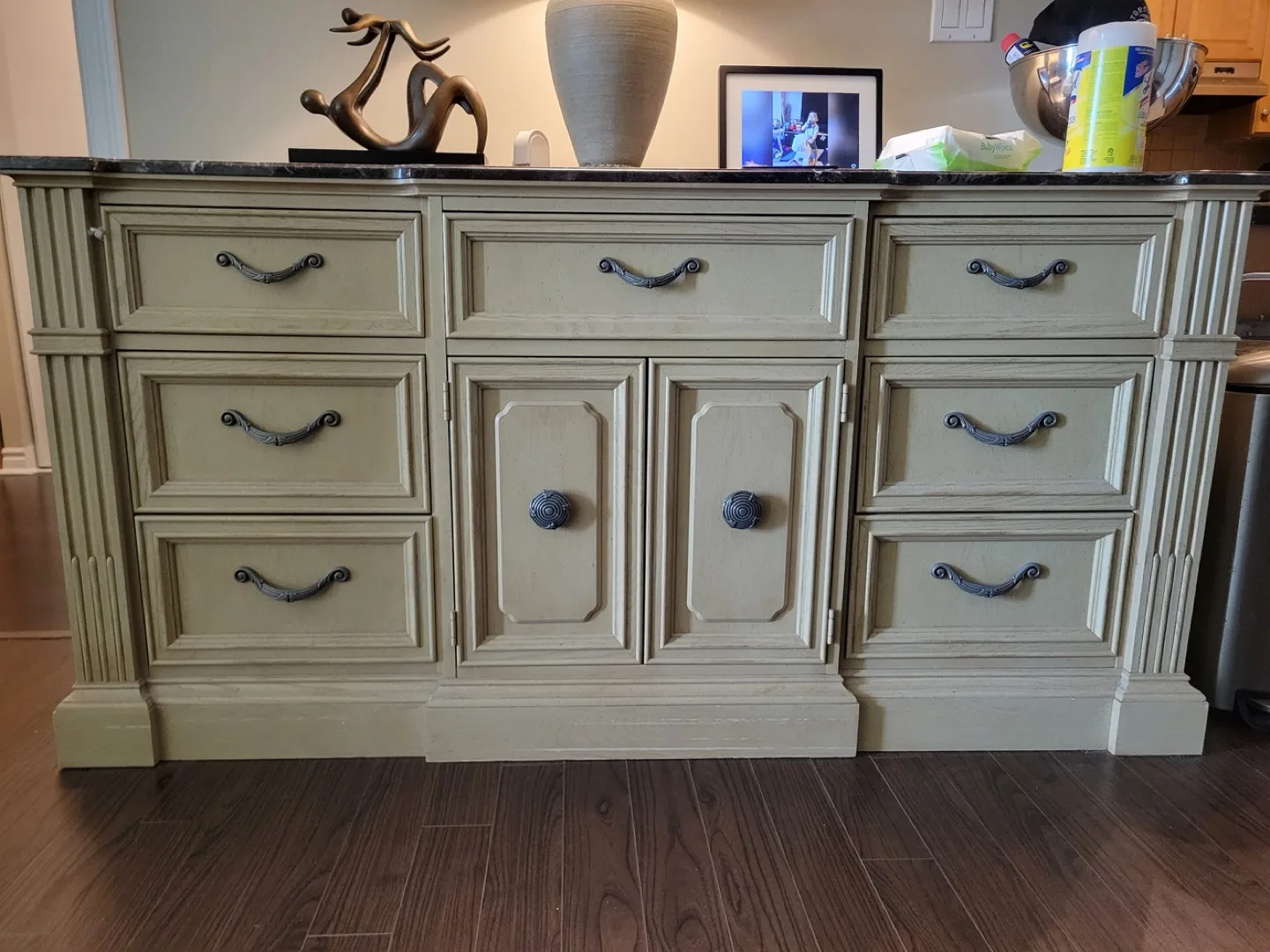 Ethan Allen Furniture Dresser thumbnail