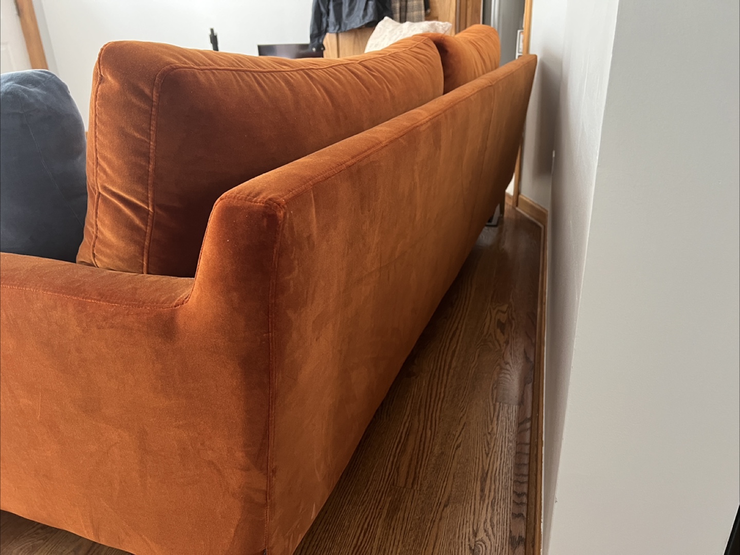 86” All Modern Velvet Sofa - photo 4