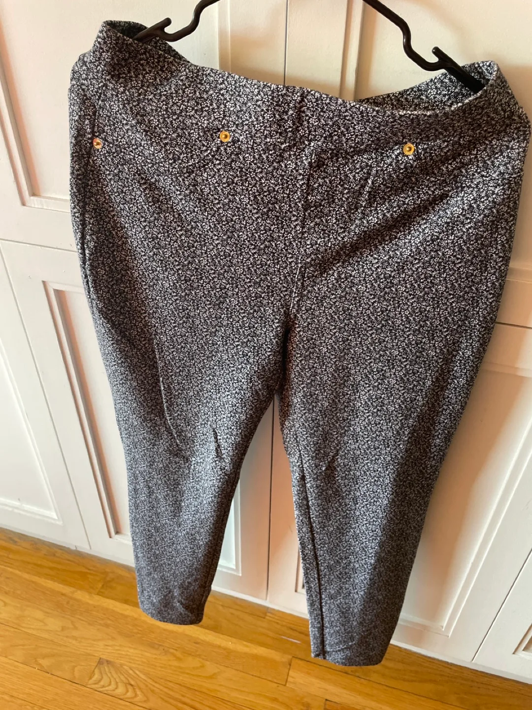 Michael Kors Floral Print Pants - Size L thumbnail