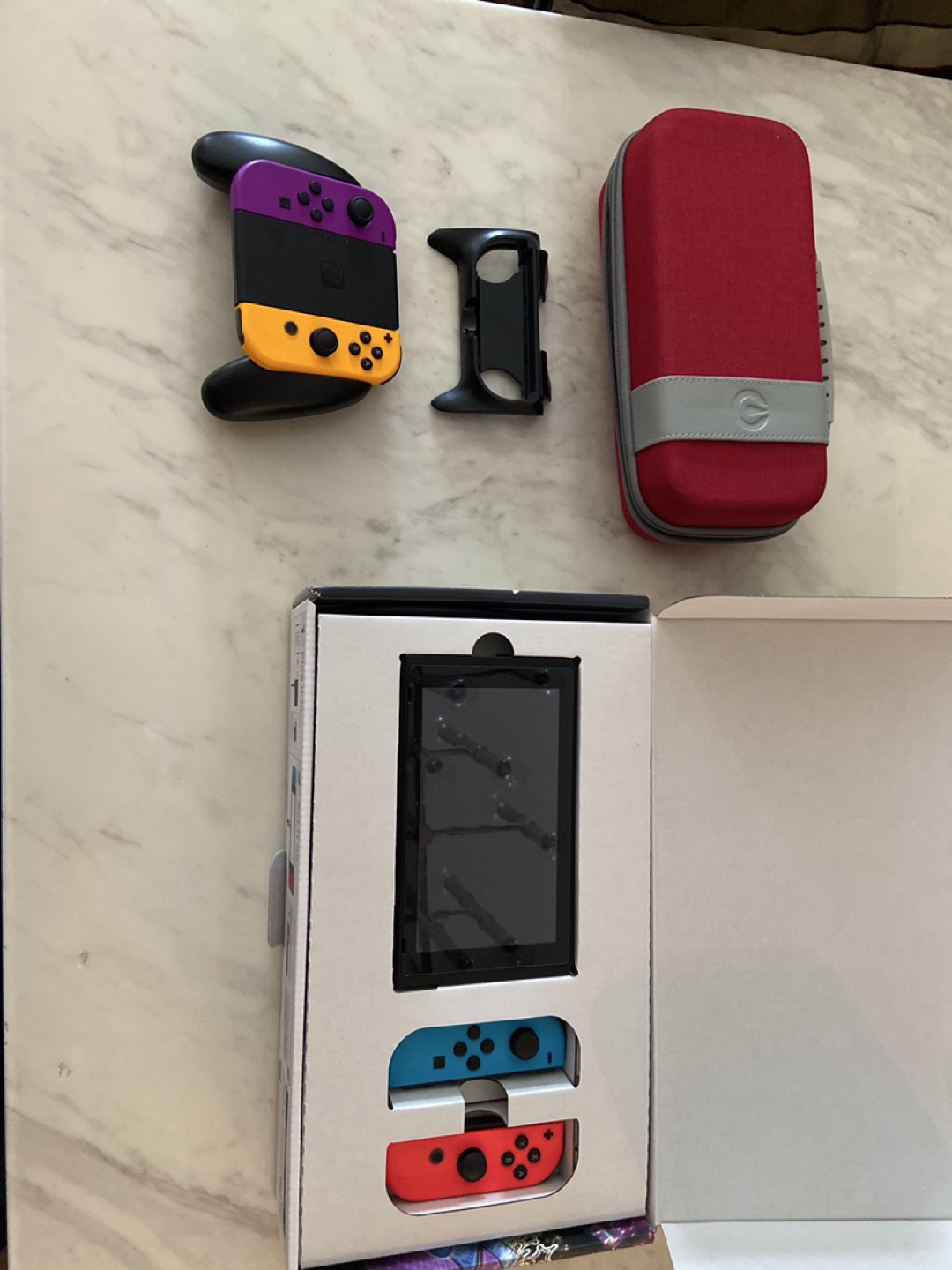 Nintendo switch - photo 2