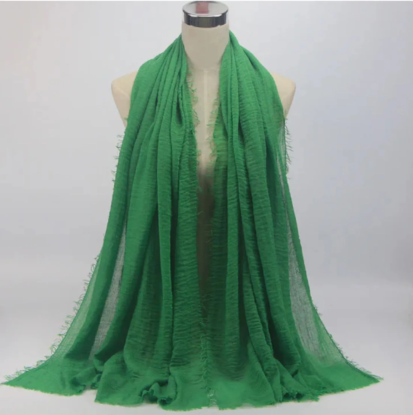 Green Hijab/Shawl/Scarf thumbnail
