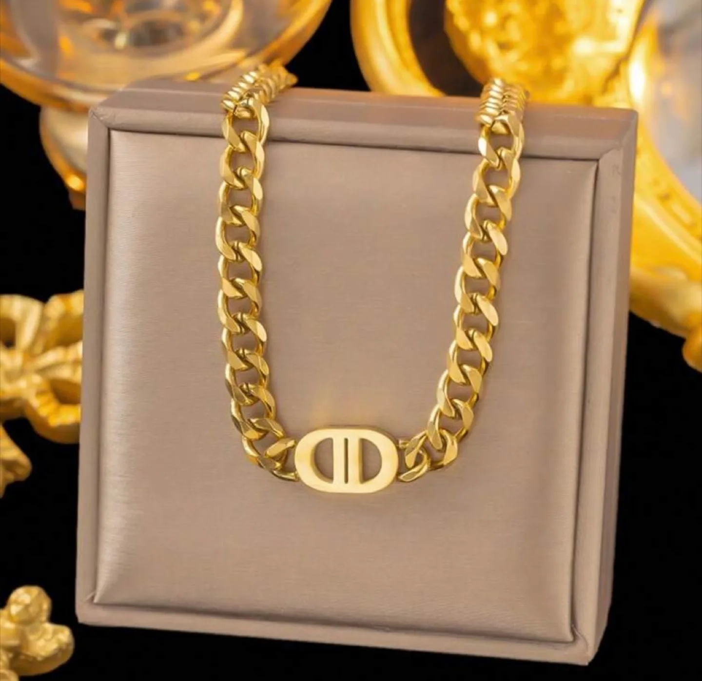 BRAND Gold Chain Necklace thumbnail