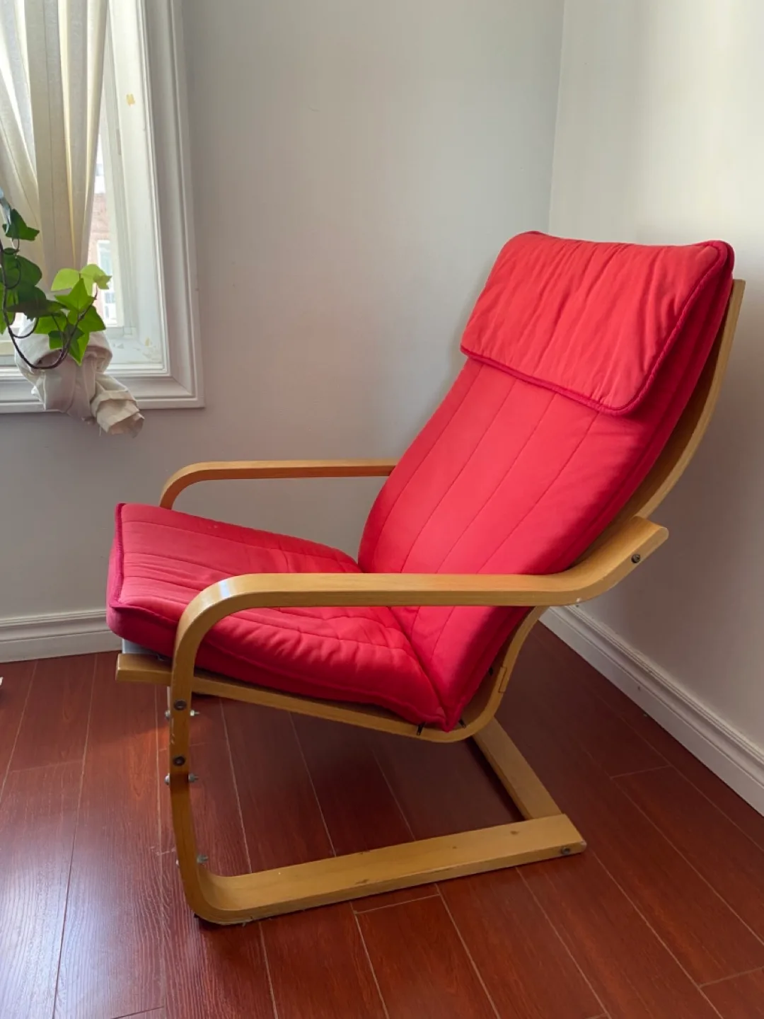 IKEA POÄNG chair – Well-Used but Fully Functional (Big Discount) thumbnail