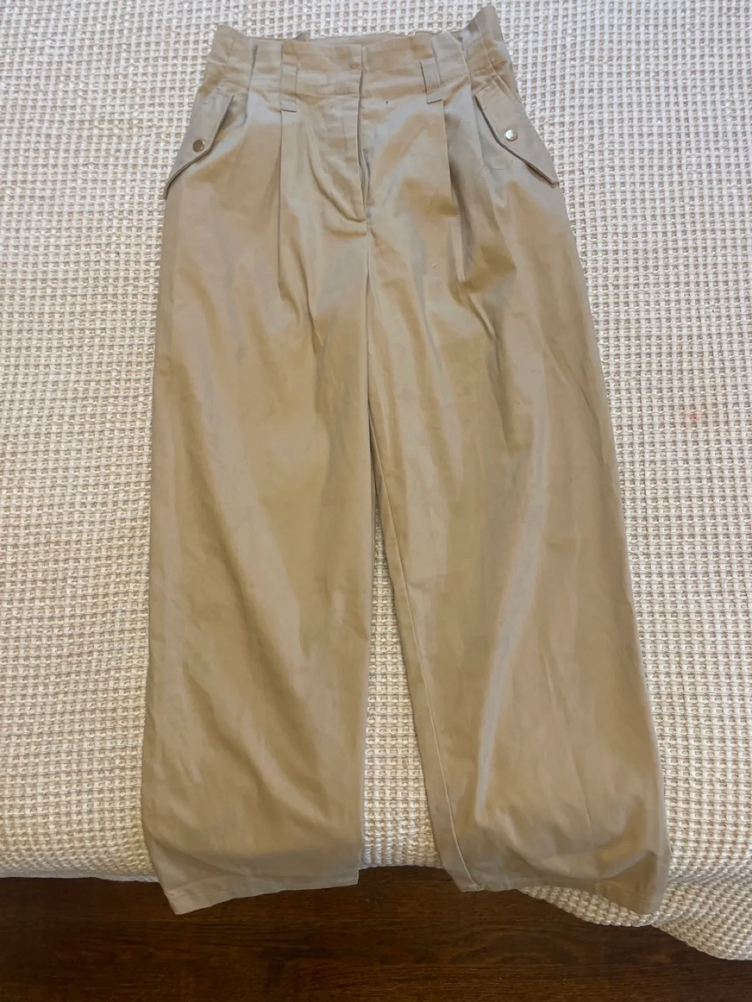 Hollyland New Collection Beige Pants - Size S thumbnail
